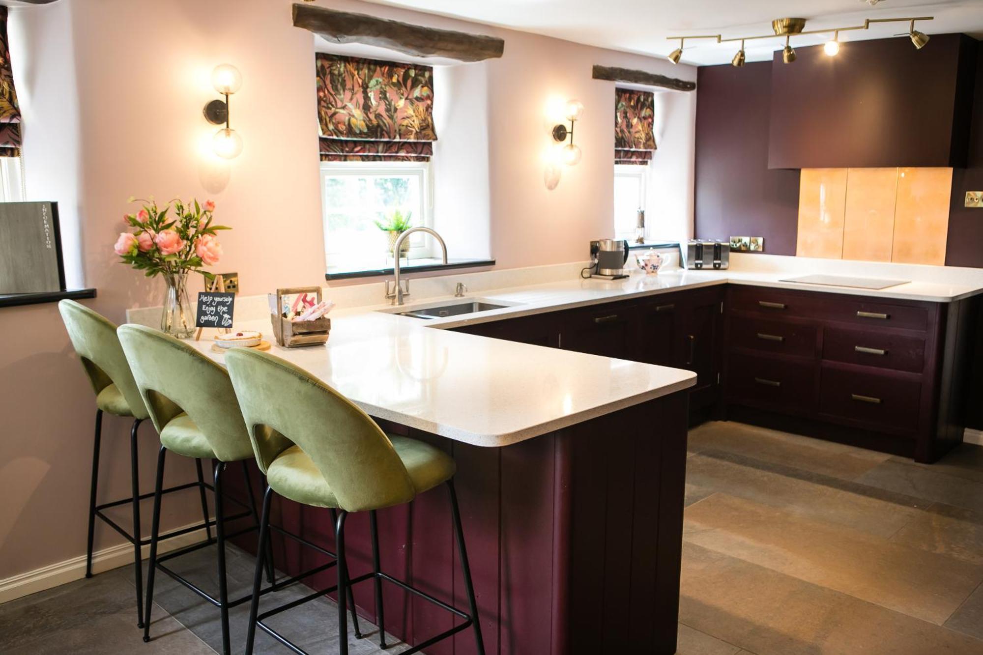 Villa Candle House By Muse Escapes à Castleton  Extérieur photo
